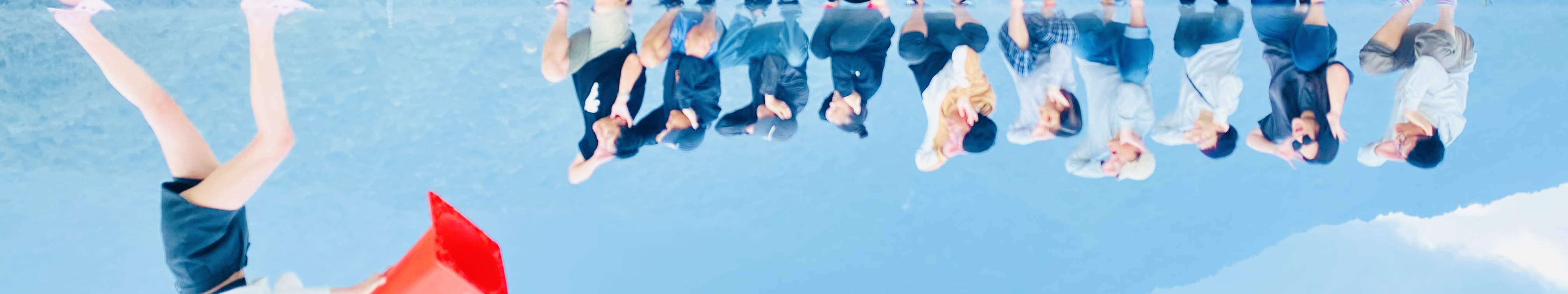 天空の鏡でクリエイティブな写真を撮ろう